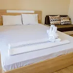 Silitur מלון דירות 3*