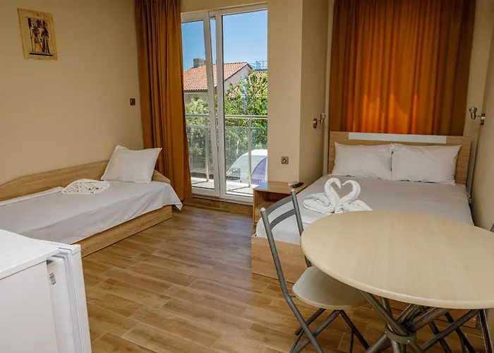 Silitur Apart-hotel 3*