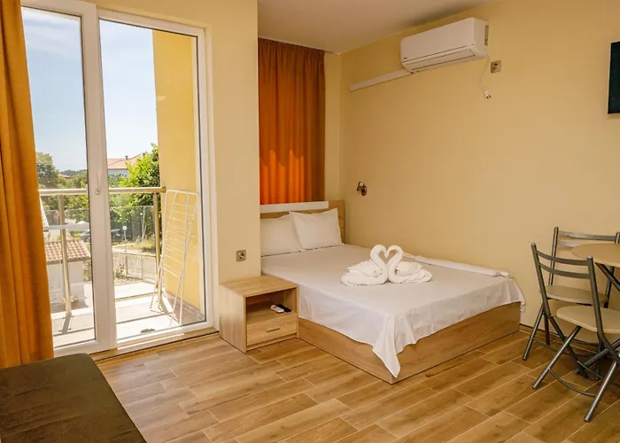 Silitur Apart-hotel Ahtopol